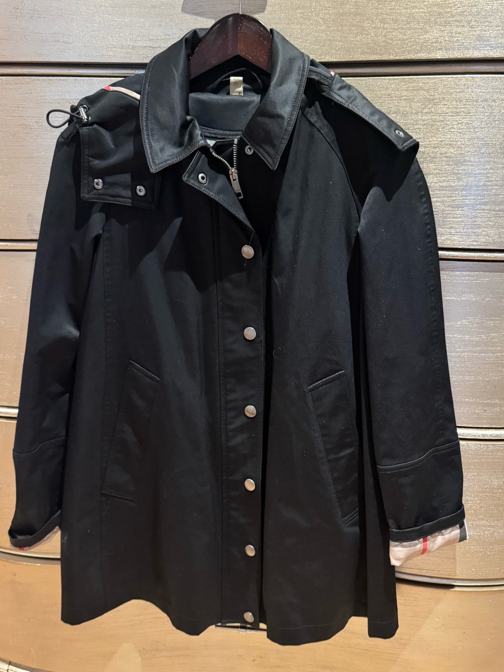 100% Auth. Burberry “Kayla” Trench!